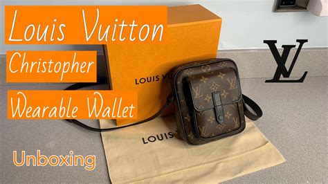 Christopher Wearable Wallet 